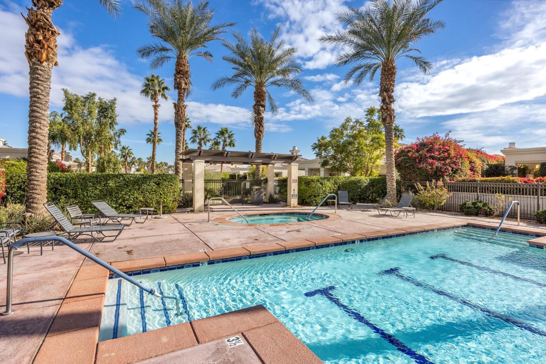 Holiday home Desert Jewel By Vare Pool Gym Tennis *